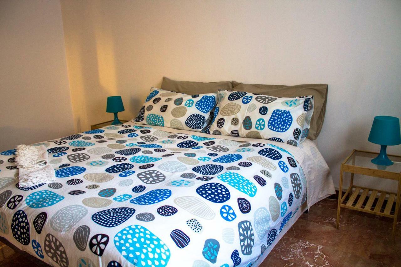 A Due Passi Dal Lumiere Bed and Breakfast Bologna Buitenkant foto
