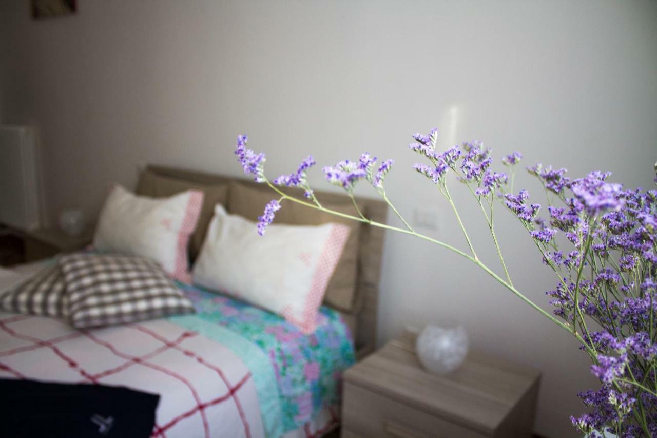 A Due Passi Dal Lumiere Bed and Breakfast Bologna Buitenkant foto